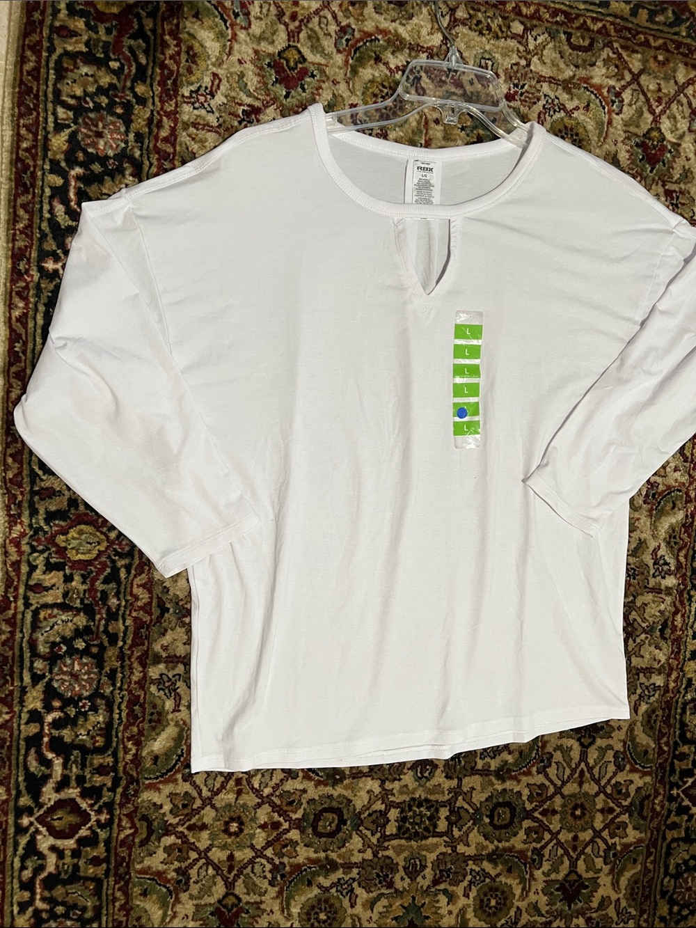 RBX White Three Quarter Sleeve Notch Neck Tee Activewear Size Large New